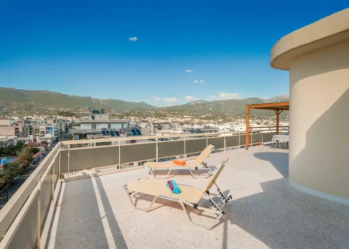 Апартаменты Penthouse Ena Каламата